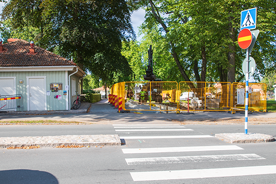 Entrén från Storgatan.