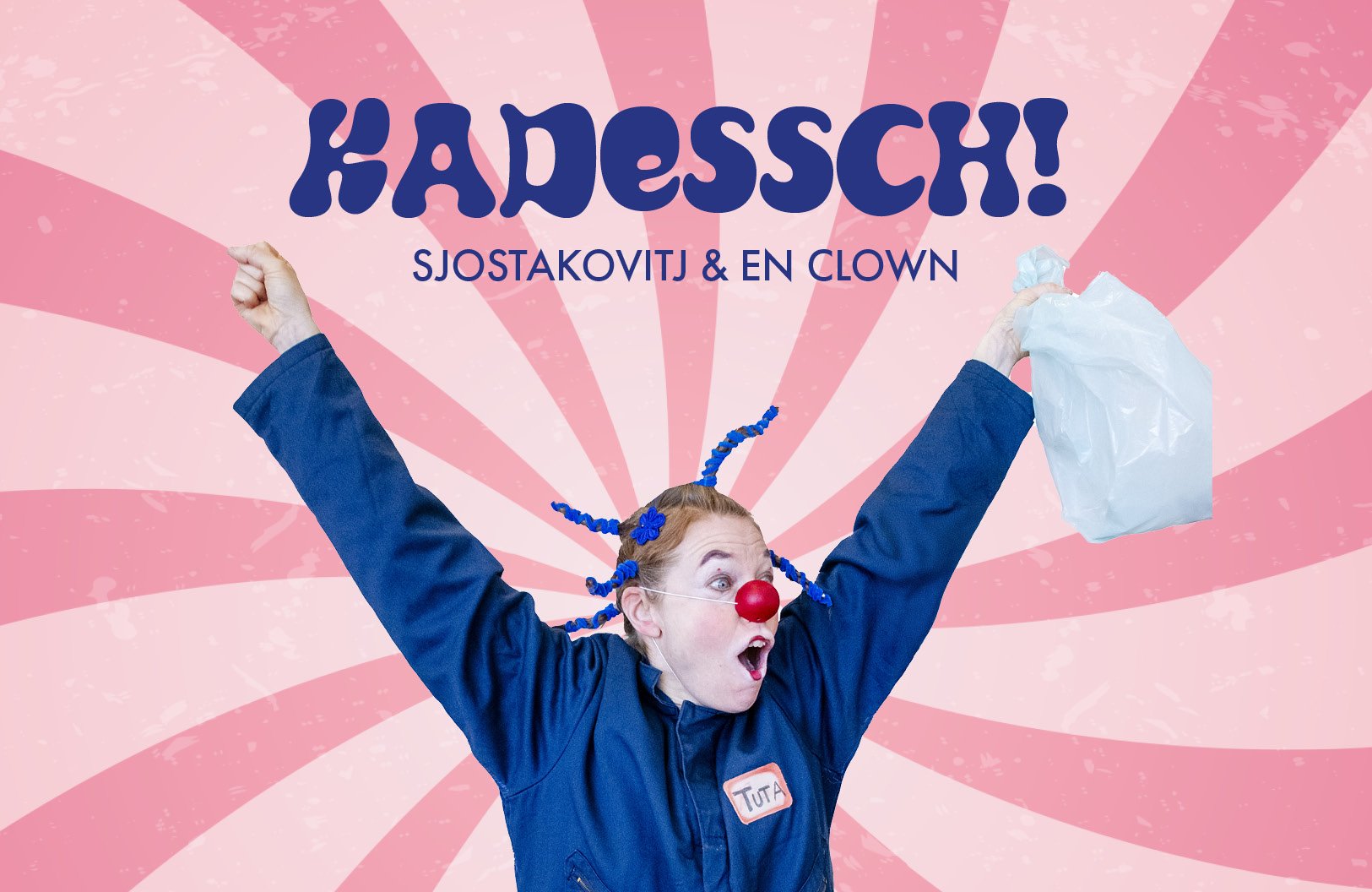 Clownen sträcker upp händerna och skrattar