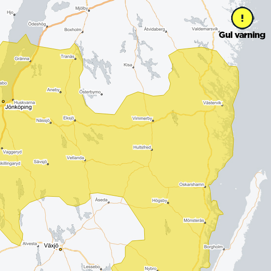 karta som har delar av området Götaland gulmarkerat med texten och symbolen Gul varning