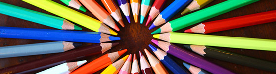 Färgglada pennor